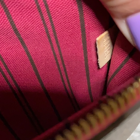 LV WRISTLET GM - Picture 5 of 6